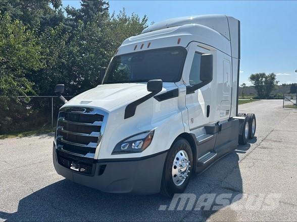 Freightliner CASCADIA 116 Vlačilci