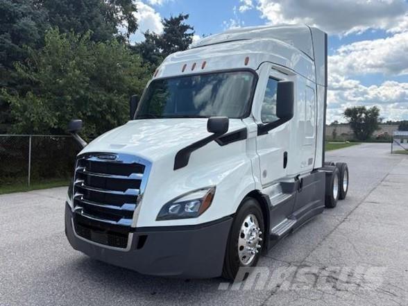 Freightliner CASCADIA 116 Vlačilci