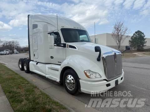 Kenworth T680 Vlačilci