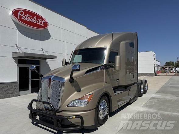 Kenworth T680 Vlačilci