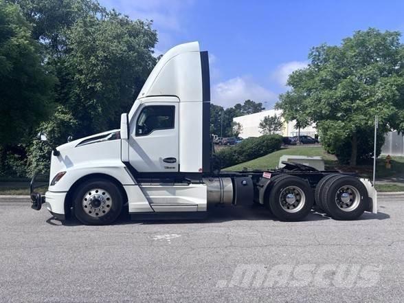 Kenworth T680 Vlačilci
