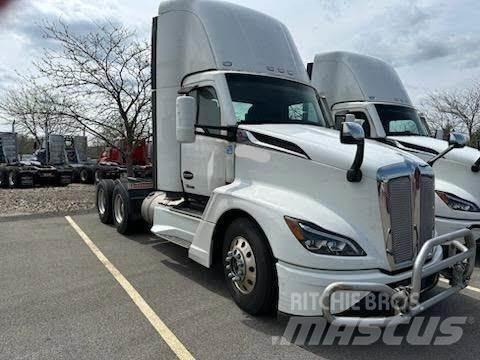 Kenworth T680 Vlačilci
