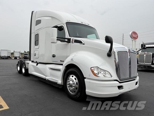 Kenworth T680 Vlačilci