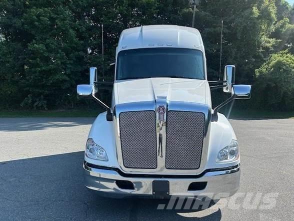 Kenworth T680 Vlačilci