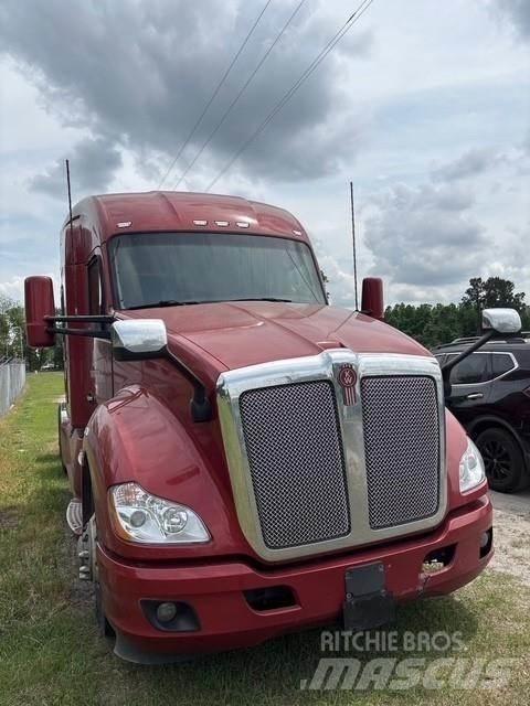 Kenworth T680 Vlačilci