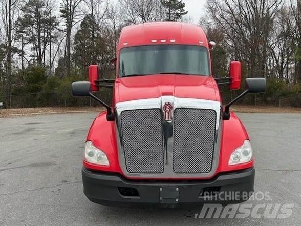 Kenworth T680 Vlačilci