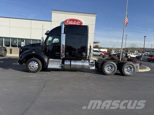 Kenworth T880 Vlačilci