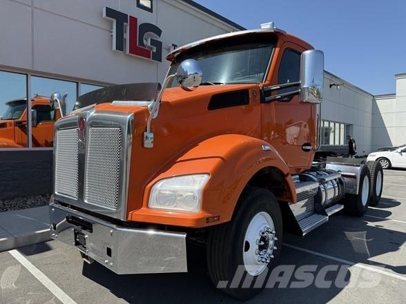 Kenworth T880 Vlačilci