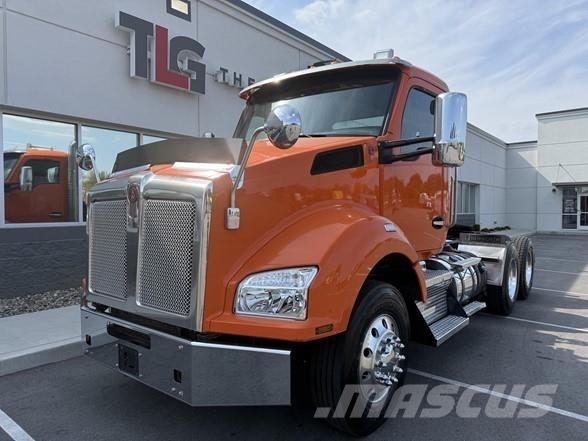 Kenworth T880 Vlačilci