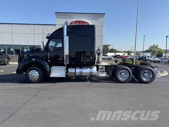 Kenworth T880 Vlačilci