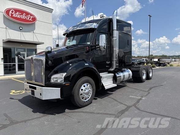 Kenworth T880 Vlačilci