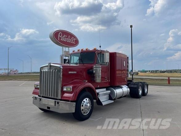 Kenworth W900B Vlačilci
