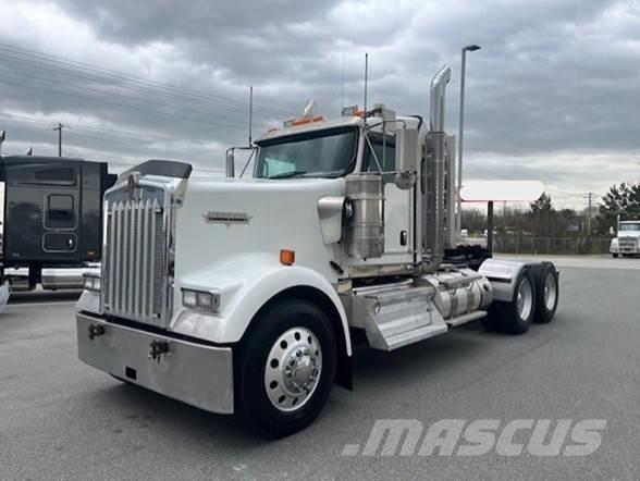 Kenworth W900L Vlačilci
