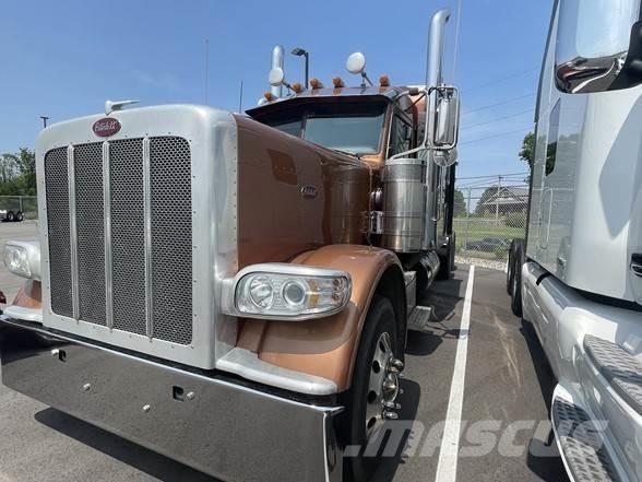 Peterbilt 389 Vlačilci