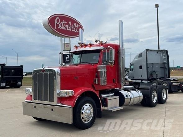 Peterbilt 389 Vlačilci