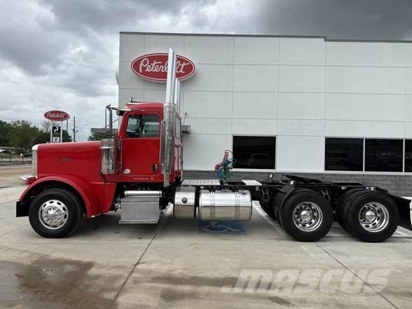 Peterbilt 389 Vlačilci