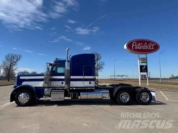 Peterbilt 389 Vlačilci