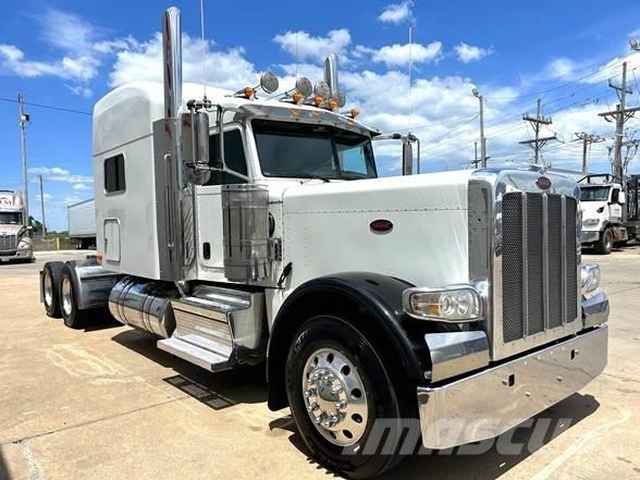 Peterbilt 389 Vlačilci