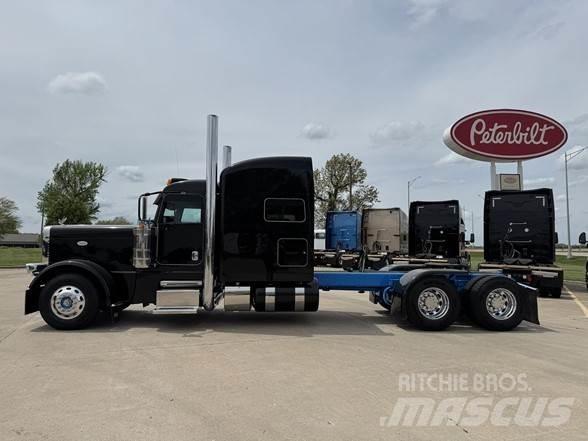 Peterbilt 389 Vlačilci