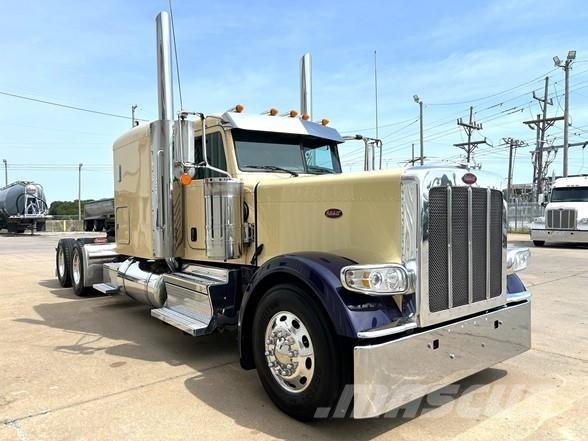 Peterbilt 389 Vlačilci