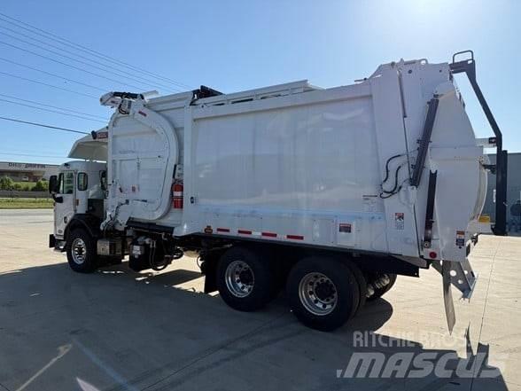 Peterbilt 520 Komunalni tovornjaki