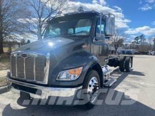 Peterbilt 536 Tovornjaki-šasije