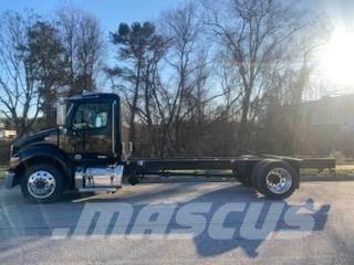 Peterbilt 536 Tovornjaki-šasije