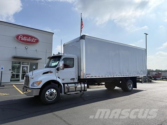 Peterbilt 536 Tovornjaki zabojniki