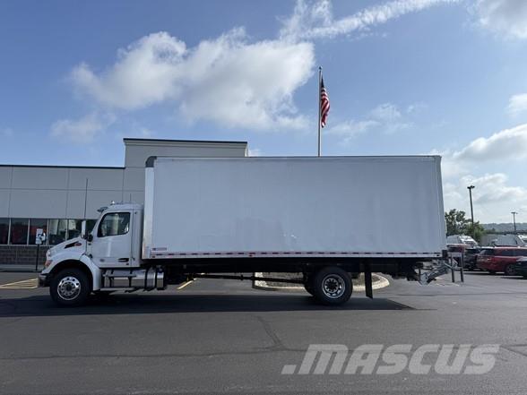 Peterbilt 536 Tovornjaki zabojniki