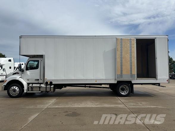 Peterbilt 536 Tovornjaki zabojniki