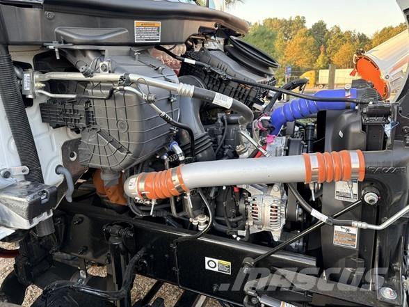 Peterbilt 537 Vlačilci