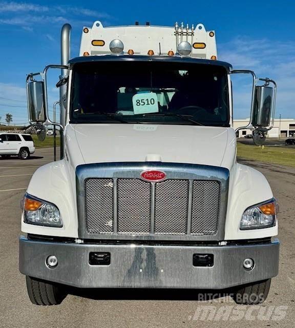 Peterbilt 548 Komunalni tovornjaki