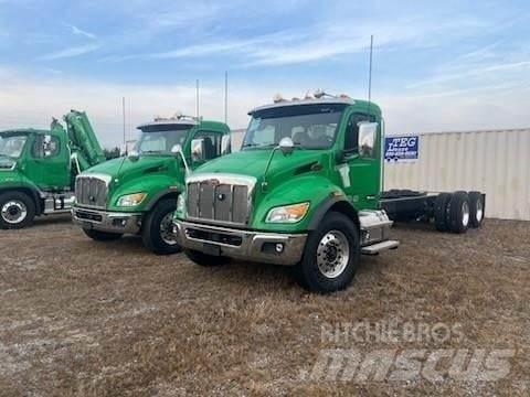 Peterbilt 548 Tovornjaki-šasije