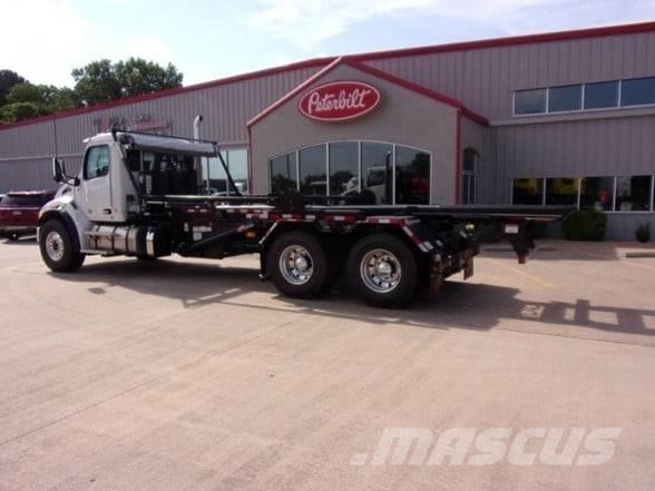 Peterbilt 548 Komunalni tovornjaki