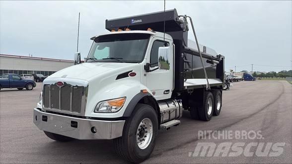 Peterbilt 548 Kiper tovornjaki