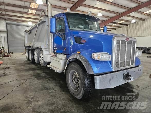 Peterbilt 567 Kiper tovornjaki