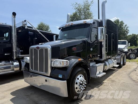Peterbilt 567 Vlačilci