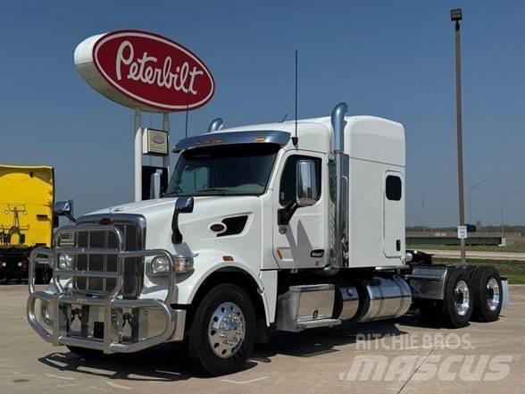 Peterbilt 567 Vlačilci