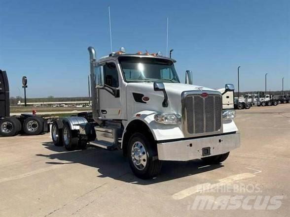 Peterbilt 567 Vlačilci