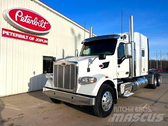 Peterbilt 567 Vlačilci