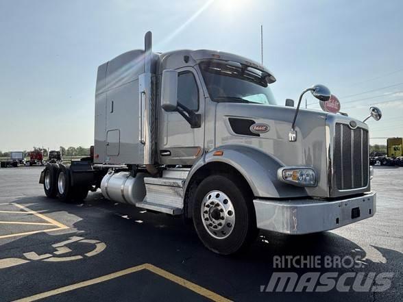 Peterbilt 567 Vlačilci