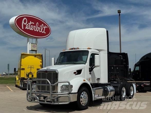 Peterbilt 567 Vlačilci