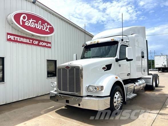 Peterbilt 567 Vlačilci