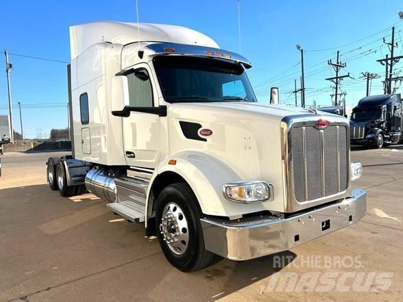 Peterbilt 567 Vlačilci