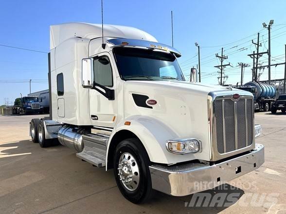 Peterbilt 567 Vlačilci