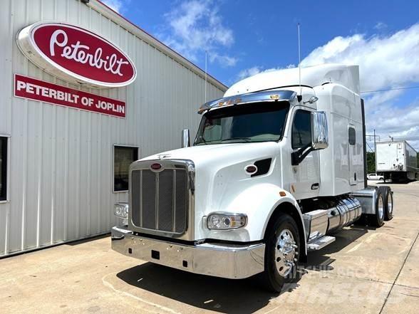Peterbilt 567 Vlačilci