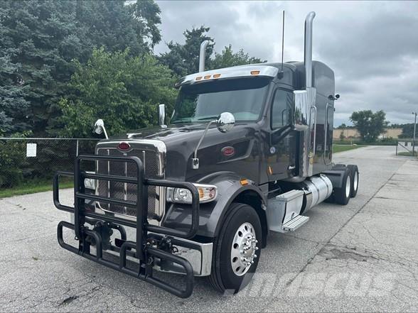 Peterbilt 567 Vlačilci