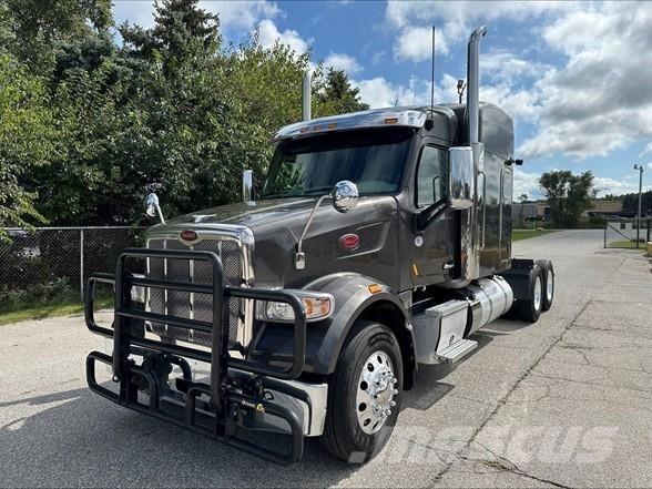 Peterbilt 567 Vlačilci