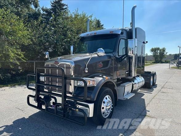 Peterbilt 567 Vlačilci