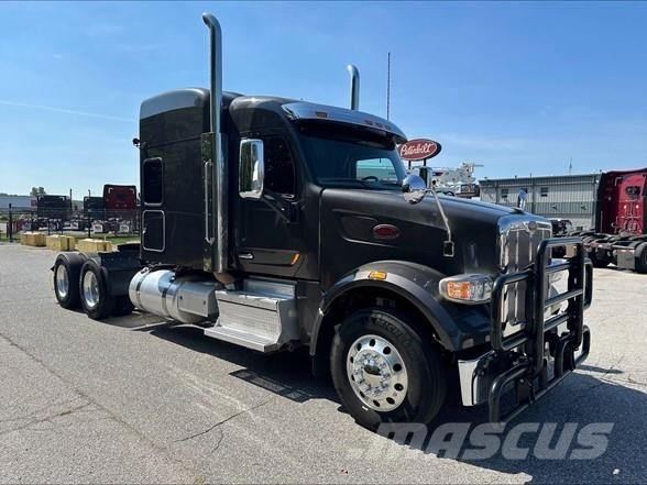 Peterbilt 567 Vlačilci